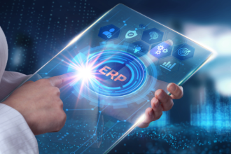 Andre de Barros Faria destaca como a transformação digital pode ser o diferencial para pequenas empresas que buscam expandir seus negócios e alcançar novos mercados.