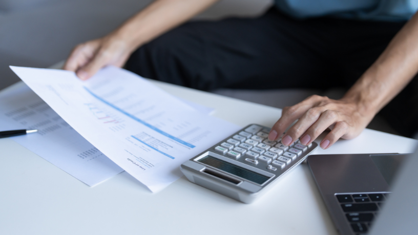 Planejamento financeiro na prática: Entenda com Kelsem Ricardo Rios Lima como escolhas simples influenciam diretamente a saúde do seu orçamento.