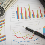 A regulação financeira após crises e a evolução das regras analisadas por Danilo Regis Fernando Pinto.